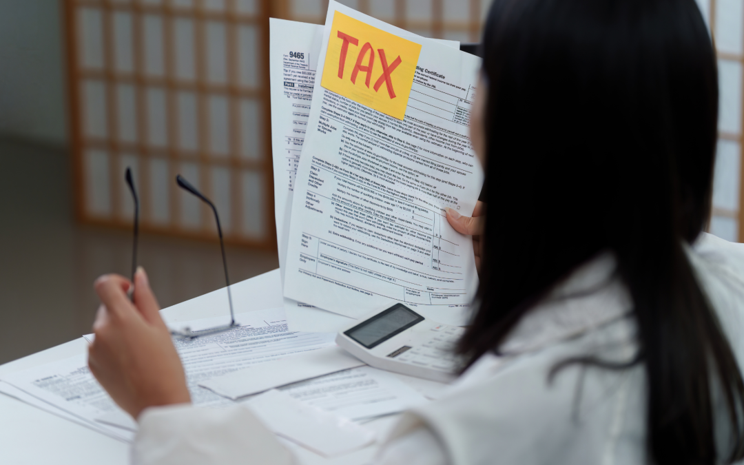 LLCs vs C-Corps & S-Corps in Washington State: Taxes and Legal Structure